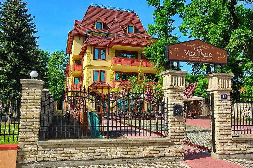 Готель Vila Палич Екстер'єр фото